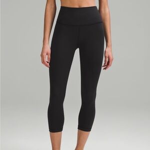 Lululemon Wunder Under Crop (4)